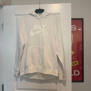 Nike SB Icon Skateboarding White Logo Hoodie.